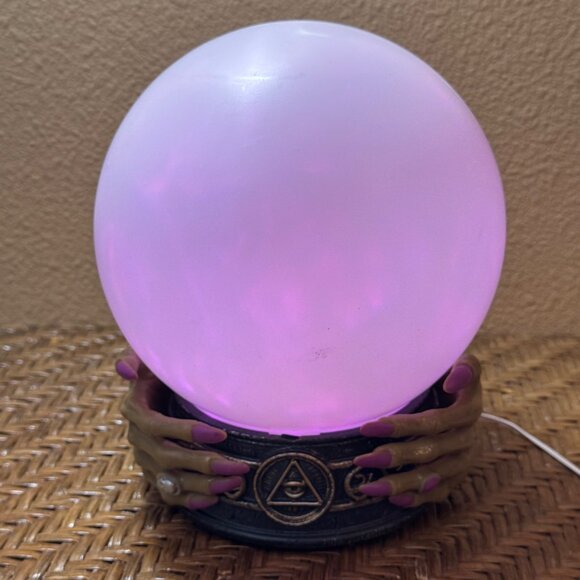 Halloween Mystic Crystal Ball Lamp With Witch Hands & LED Light - Picture 8 of 10